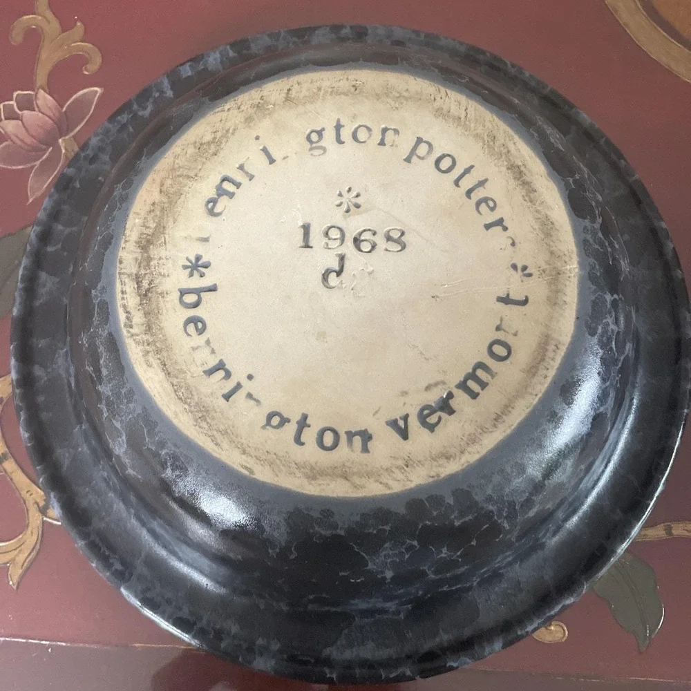 Bennington vintage pottery